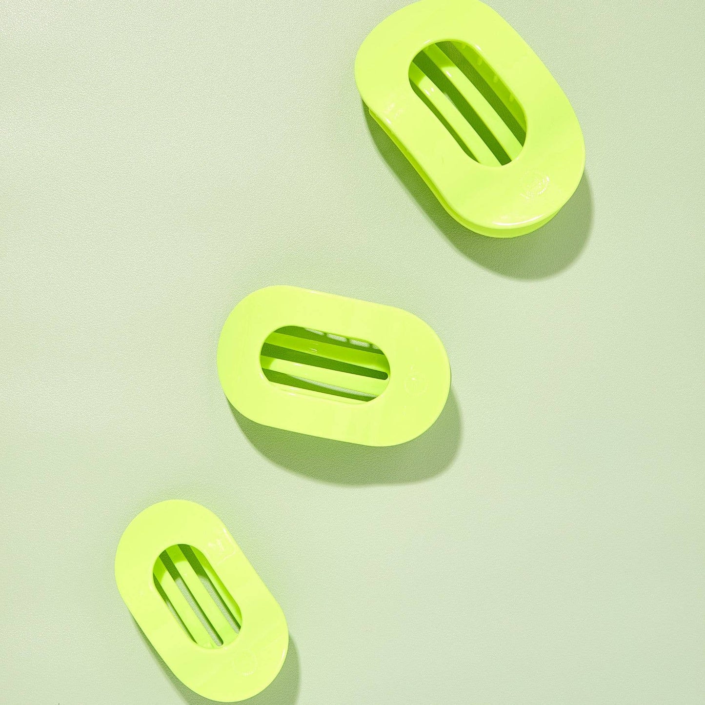 Flat Round Hair Clip | Large | Summer Brights