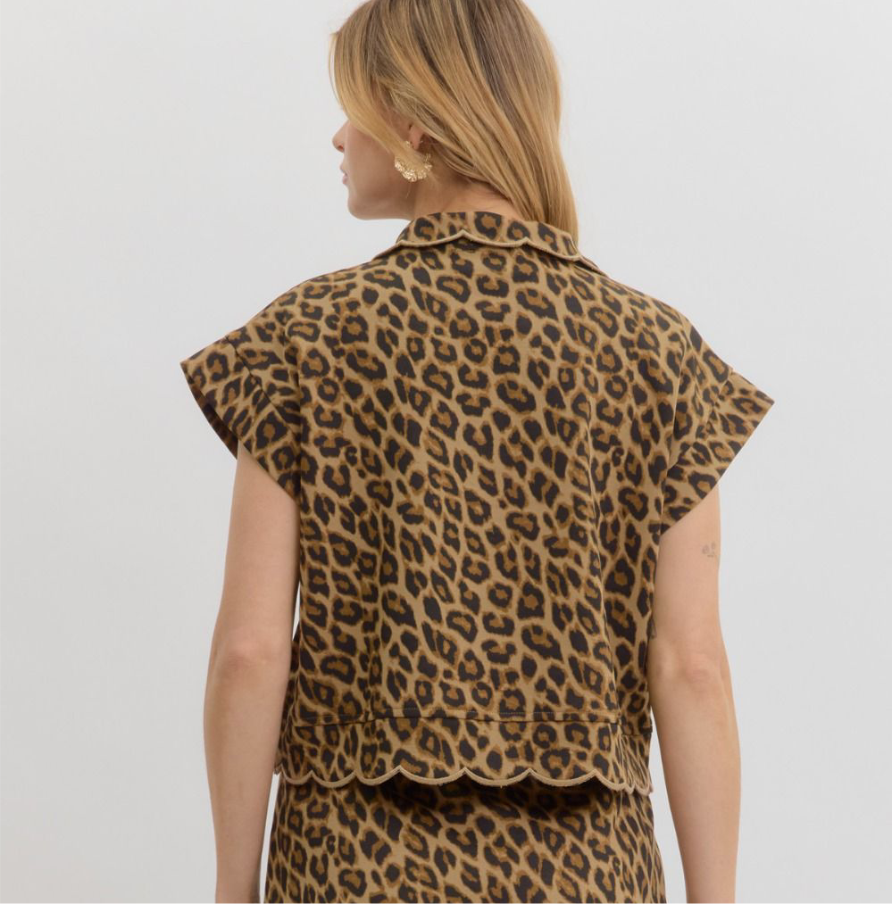Raven Scallop Top