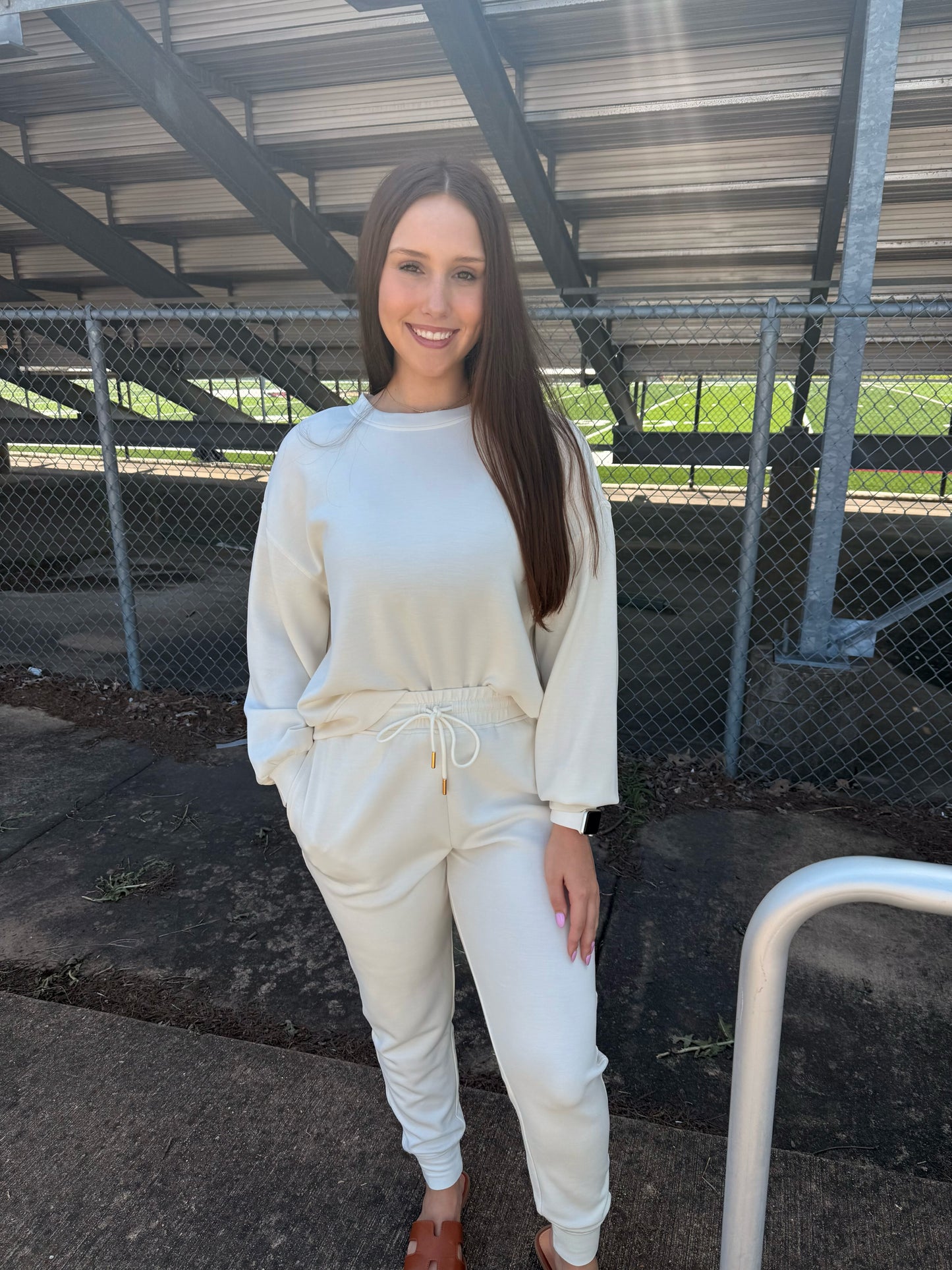 Ivory Cora Set