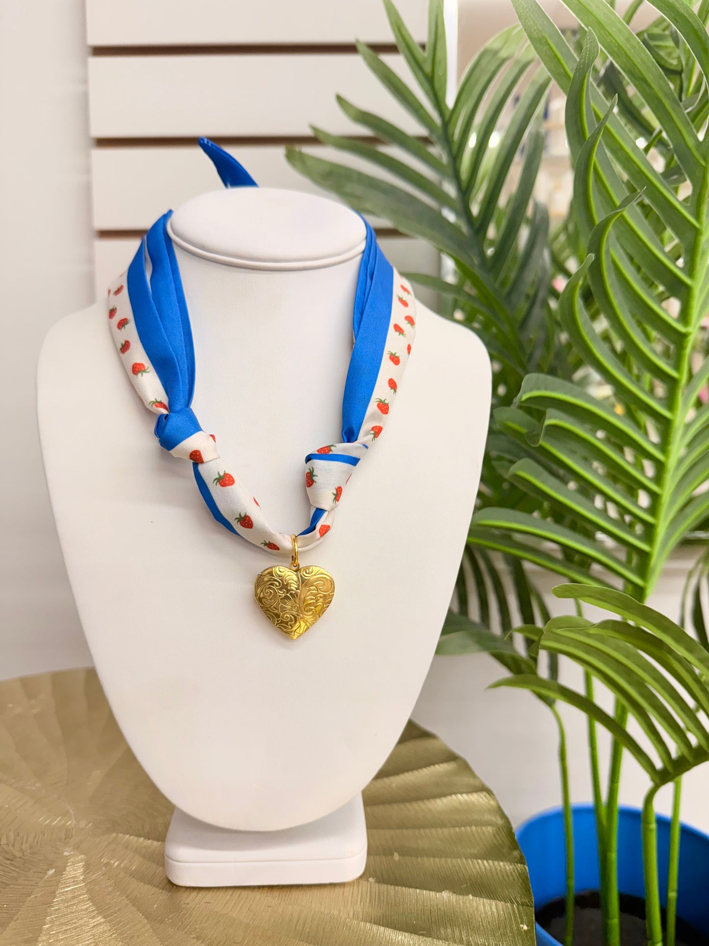 Freely Cece Scarf Necklaces