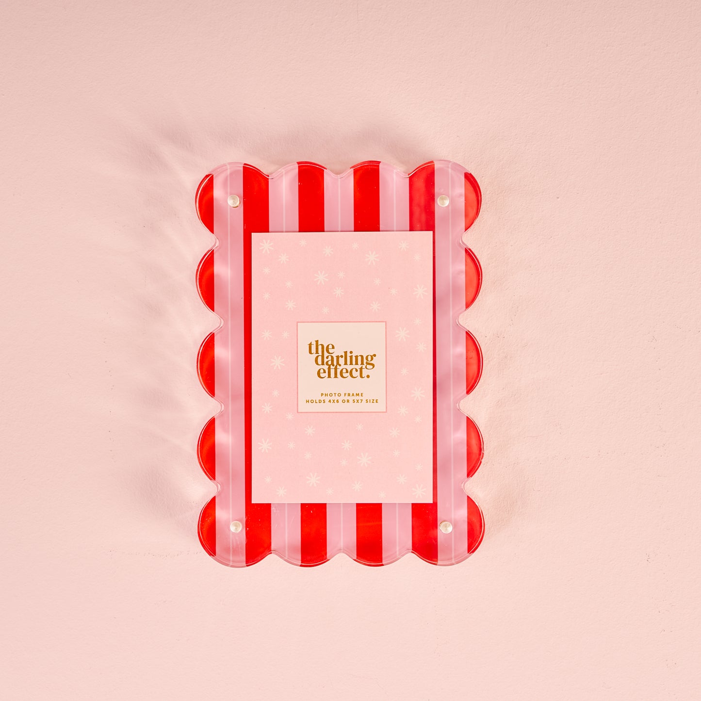 Darling Effect Scalloped Frame Peppermint Stripe