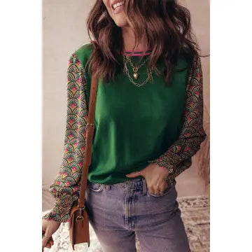 Aapparella Geo Mixed Sleeve on Green