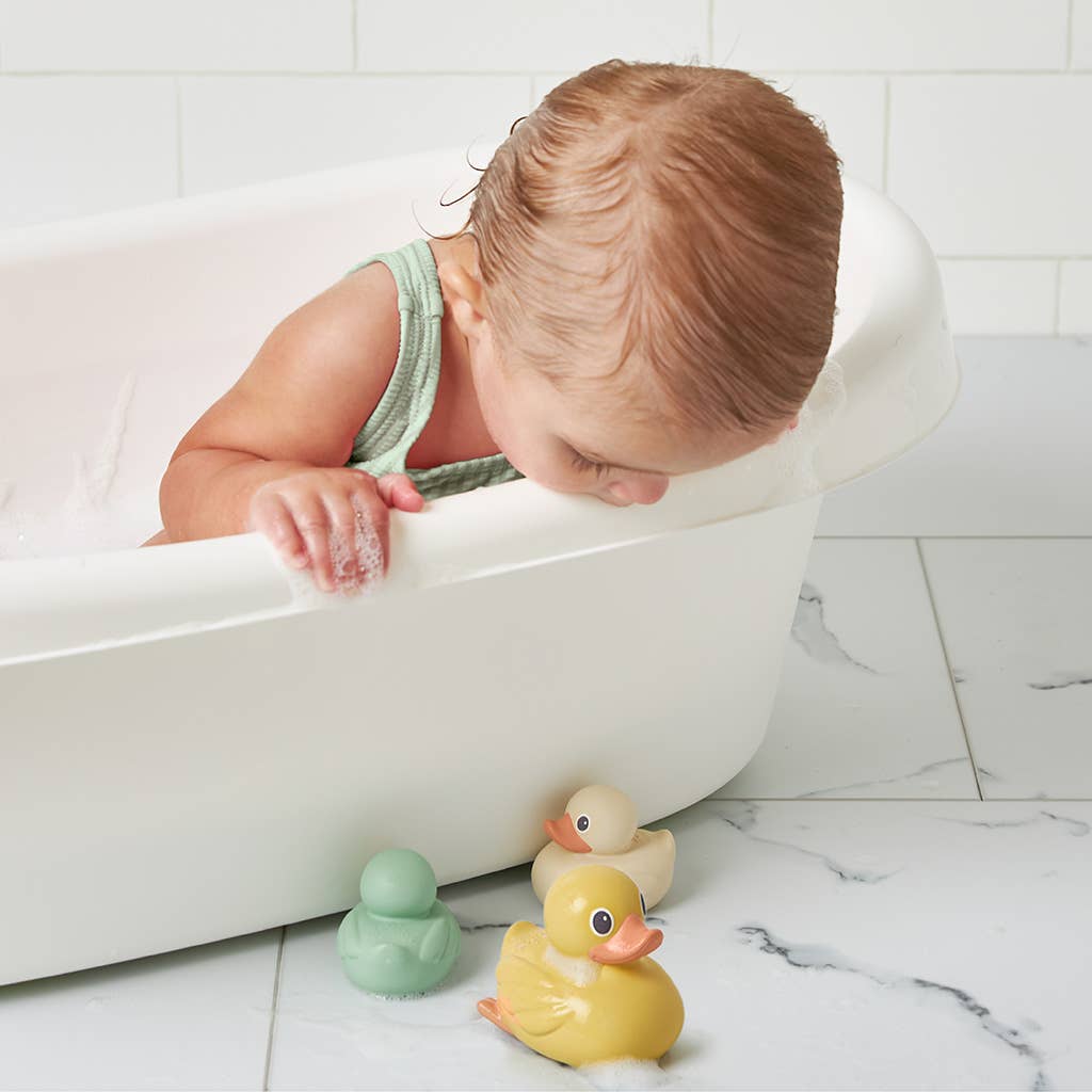 Itzy Ritzy Ducky Family - Bath + Water Table Toys