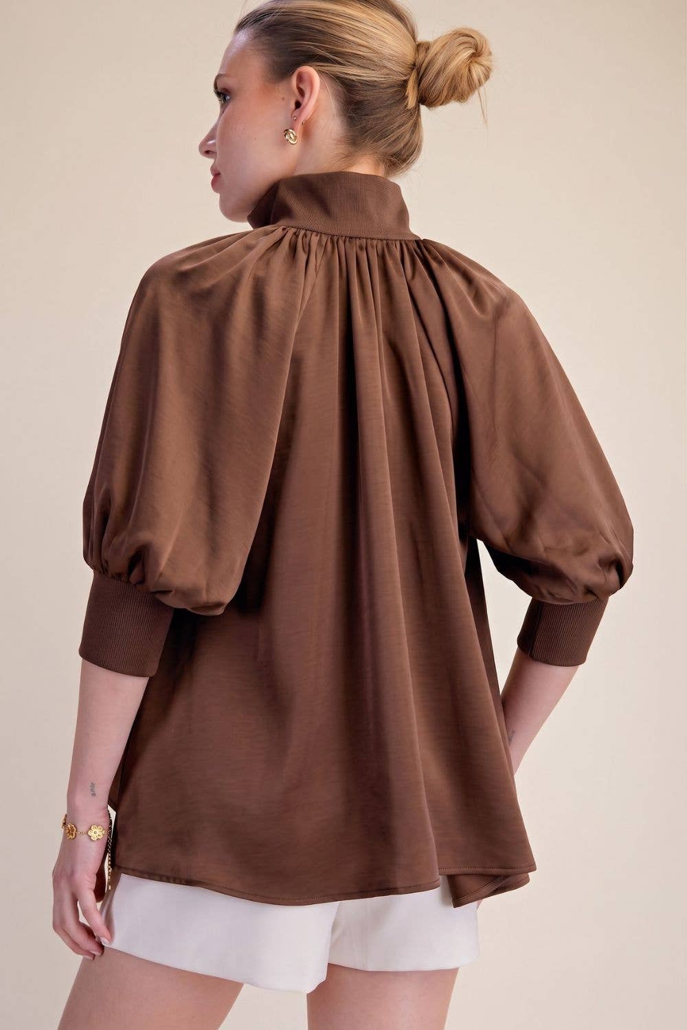 Glam Mock Neck Half Zip Puff Sleeve Brown