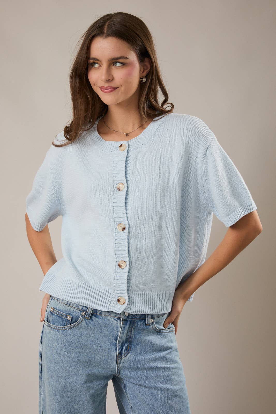 Le-Lis SHORT SLEEVE CARDIGAN: LT BLUE