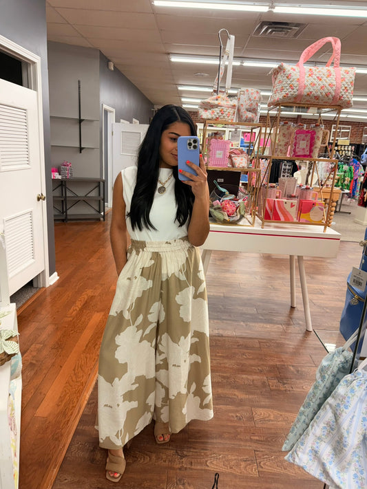 Let's Vacay Maxi Pant
