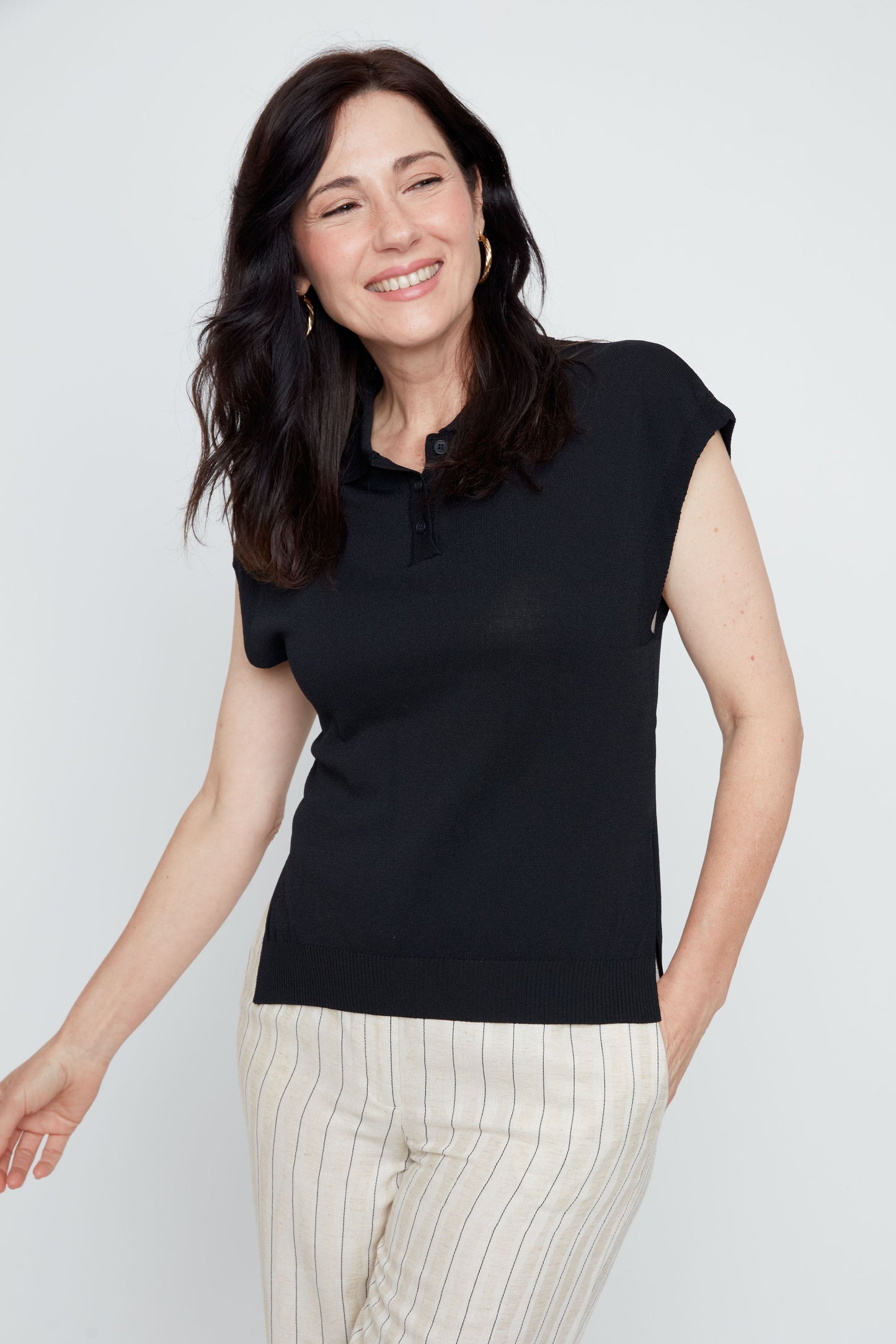 Renuar Black V-Neck Top