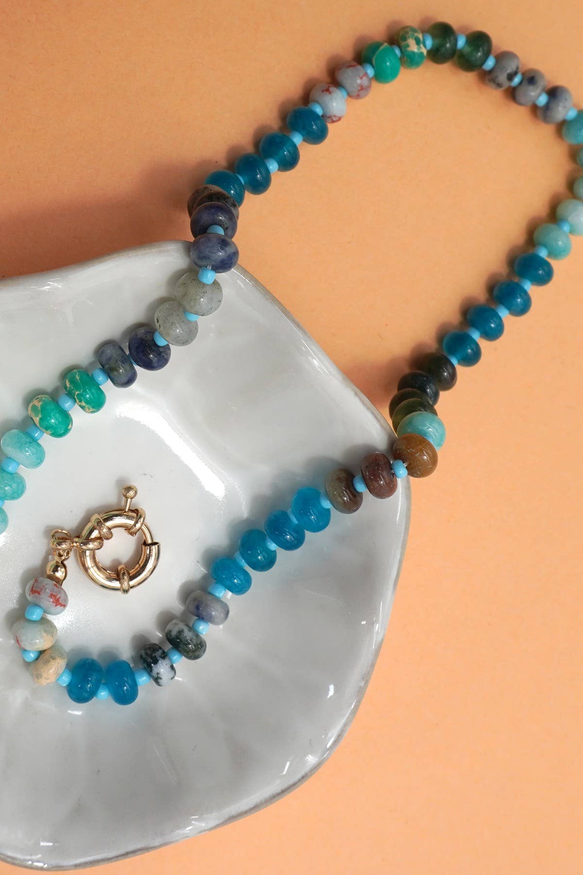 NATURAL STONE CHARM  SPRING CLASP BEADED NECKLACE | 40NK9467: B