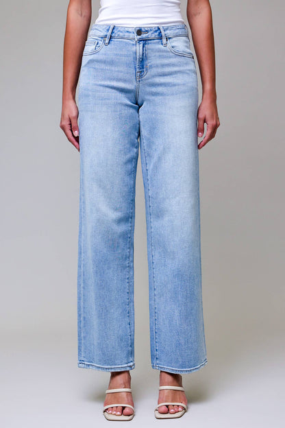 Hidden Light Wash Low Rise Dad Jeans